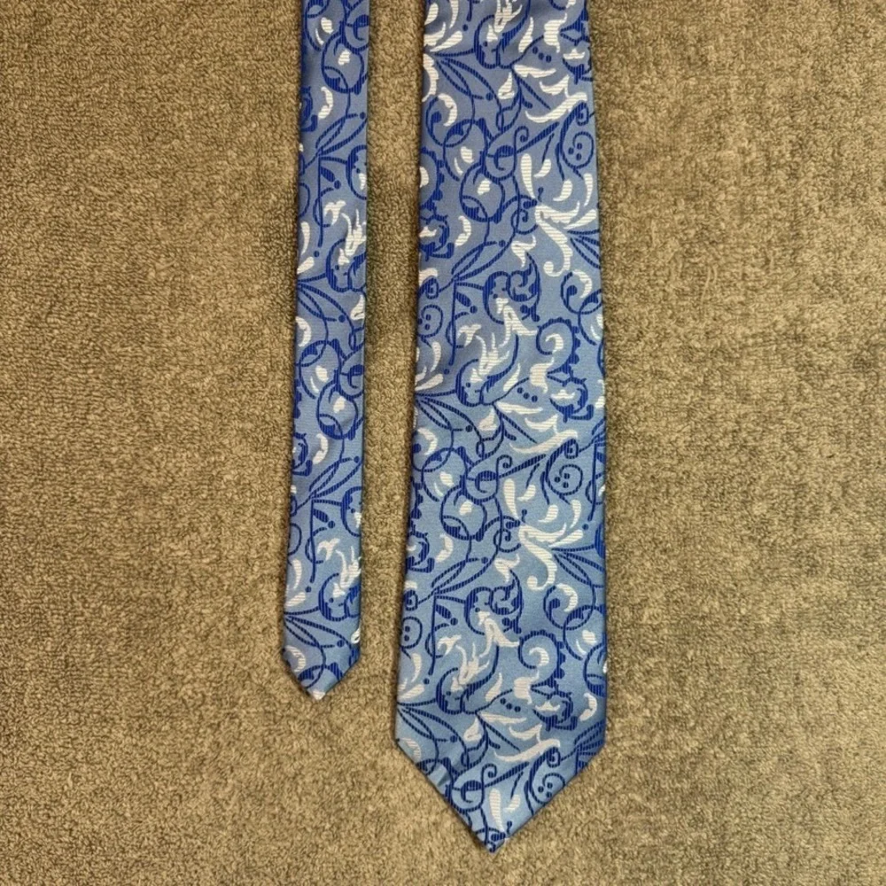 Steve Harvey Collection Mens Silk Tie Blue White Floral Scroll Paisley Handmade
